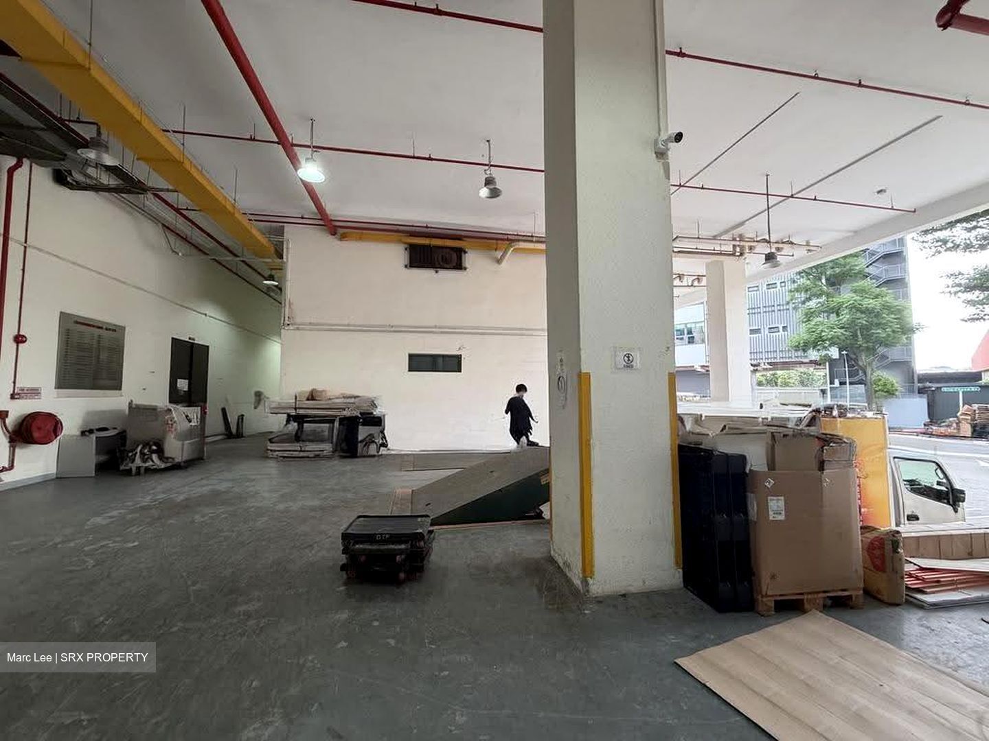 Csi Distribution Centre (D19), Warehouse #630273731